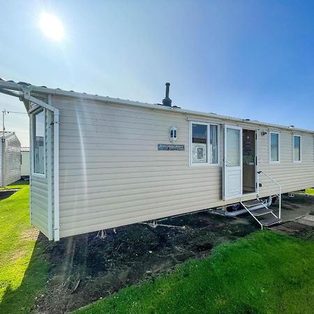 Lovely Caravan With Wifi At Broadland Sands In Suffolk Ref 20035Bs Hotel Hopton on Sea Ngoại thất bức ảnh